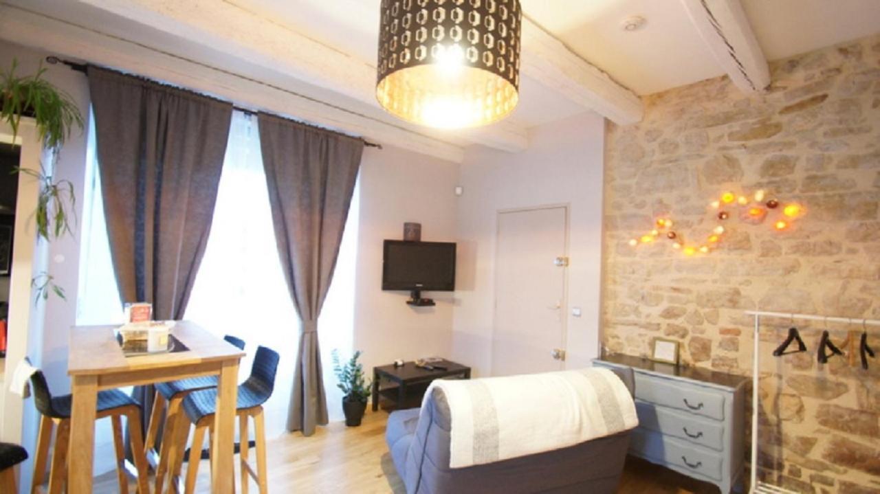 Chez Michel Hotel Oyonnax Zewnętrze zdjęcie